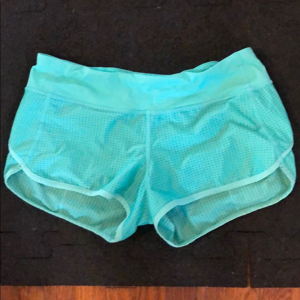 RARE lululemon speed shorts - 6